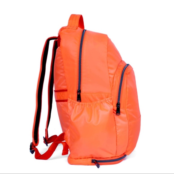 LUG ECHO 2 Packable Backpack-Coral Brand New in Package (regularly $65) UNISEX🧡 - Picture 4 of 8